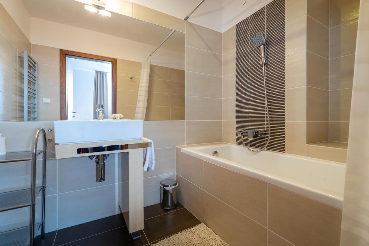 Tatrystay Oliver Apartments Штрбске-Плесо Экстерьер фото